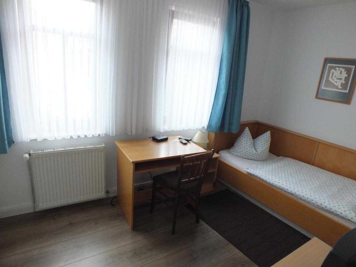 Pension Hinz & Kunz Weimar  Rom bilde
